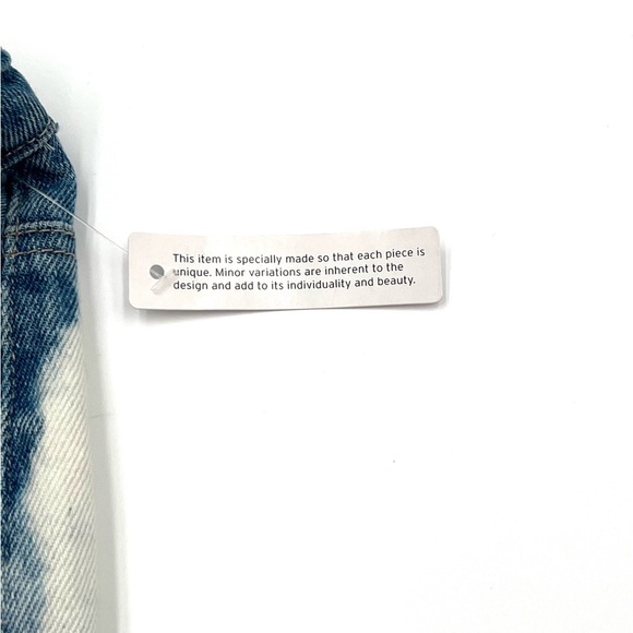 Nordstrom BP Denim Blue Bleached Washed Distressed Raw Hem Shorts Women’s 30 - Picture 10 of 10